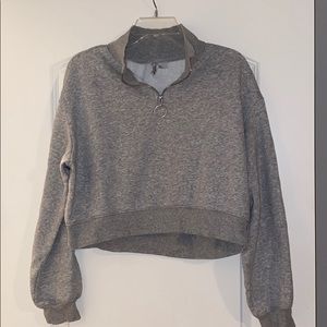 Grey Cropped Sweatshirt